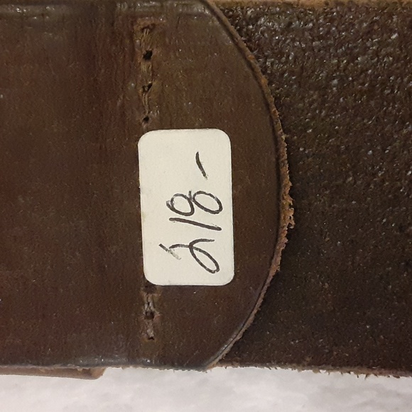 Backstreet Ahead Belt..Medium  brown leather.. heavy silver embellished buckle - Picture 4 of 12